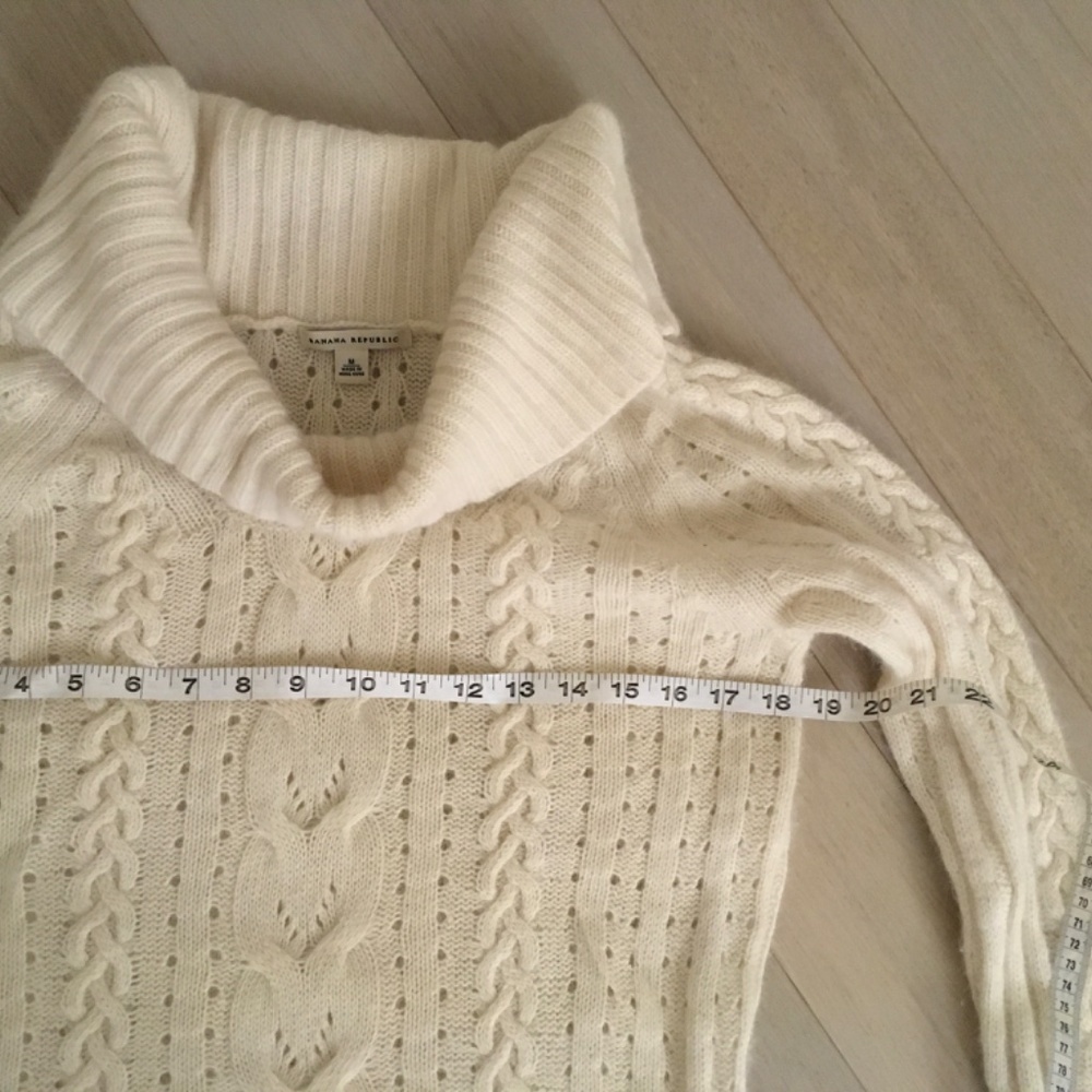 Banaba republic angora blend sweater - Picture 2 of 5